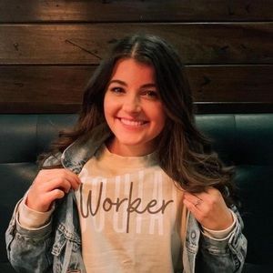 Meet your Posher, Taylor